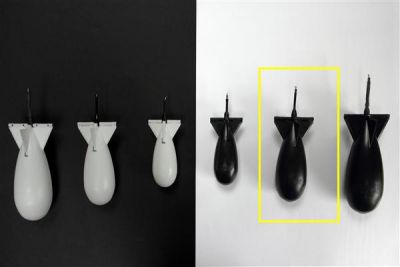 Midi raketa za krapolov SPOMB The Spomb | črna