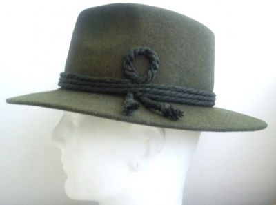 Lovski klobuk SLOVEN